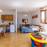 Pernar 3*