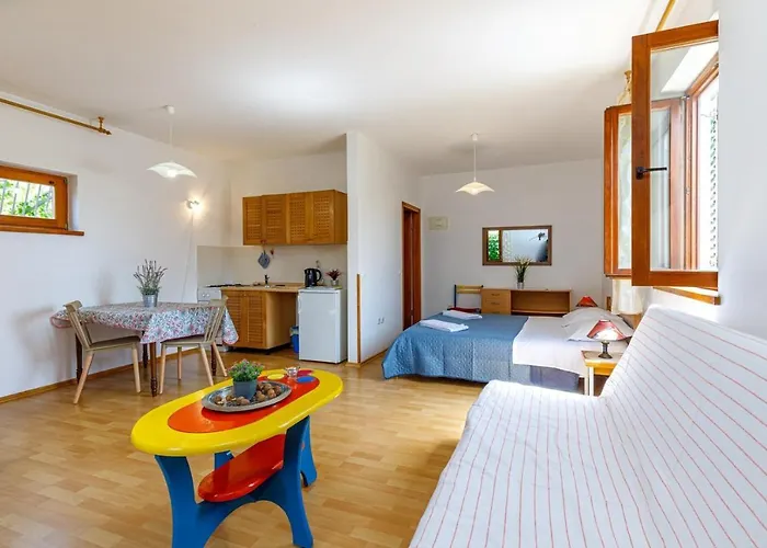 Гостевой дом Pernar 3*